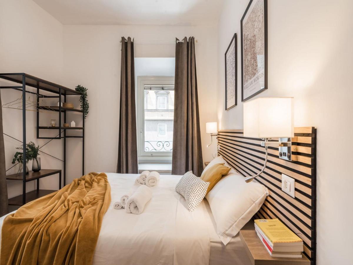 Apartment The Rent - Spacious Three-bedroom Near The Colosseum Rom